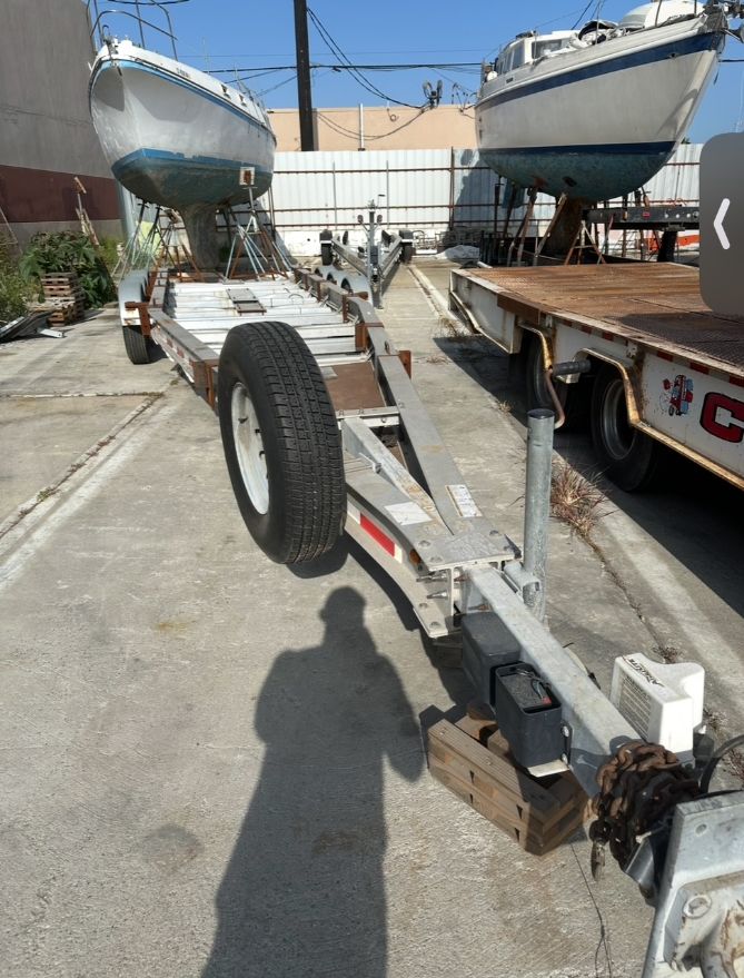 2009 Road carrier 35 foot