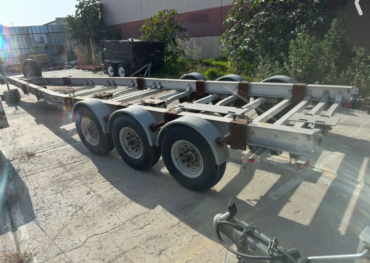 2009 Road carrier 35 foot